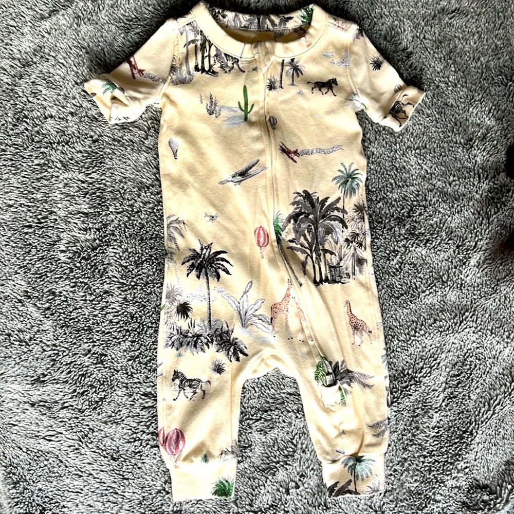 Banana Republic 0-3M onesie